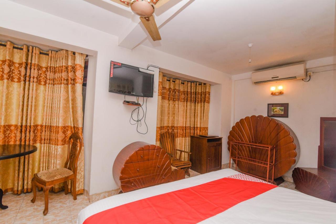 Oak Wood Inn Κάντι Εξωτερικό φωτογραφία